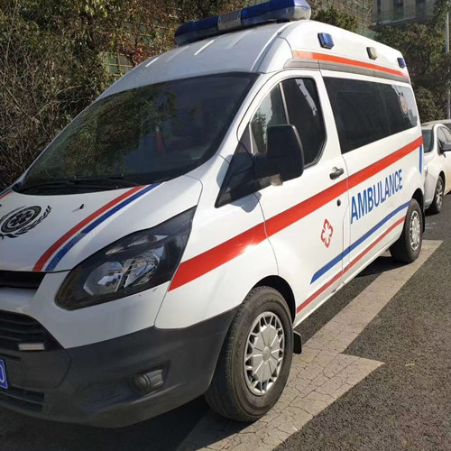 洪湖品质救护车出租,为您的健康出行负责