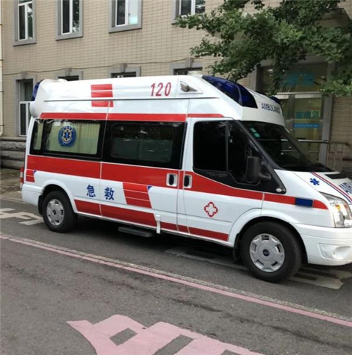 洪湖选择我们的救护车出租,开启安心转院之旅